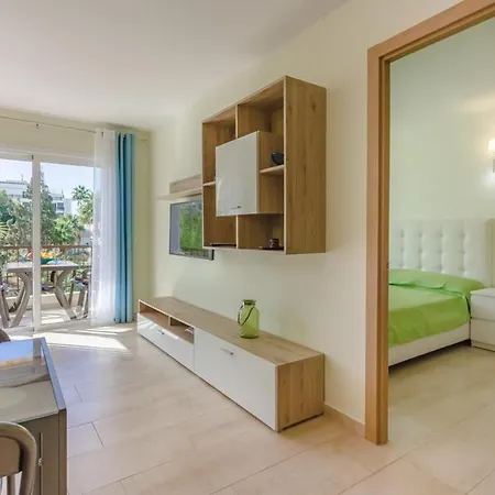 Apartment In El Dorado Tenerife